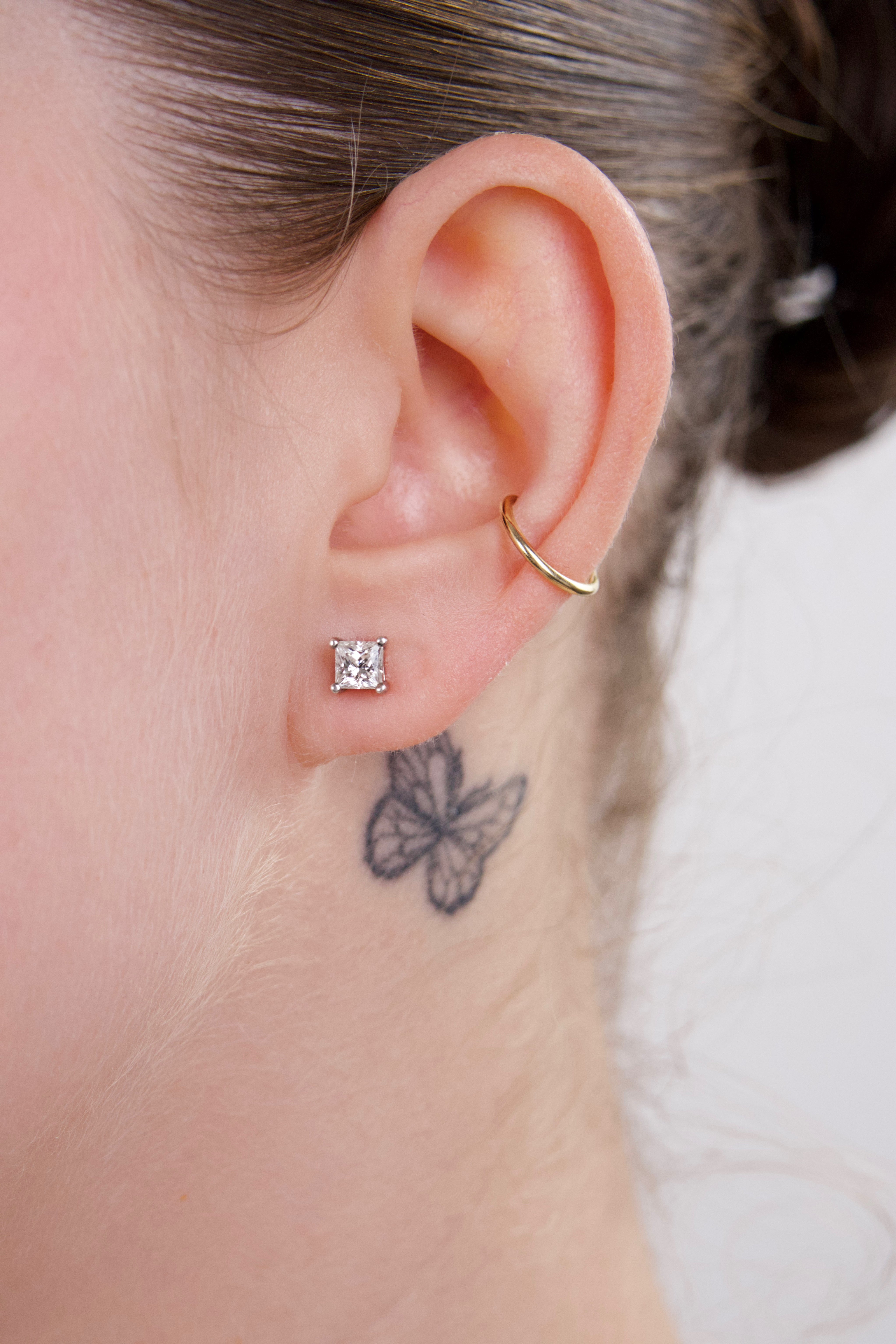 Moissanite square studs - White Gold