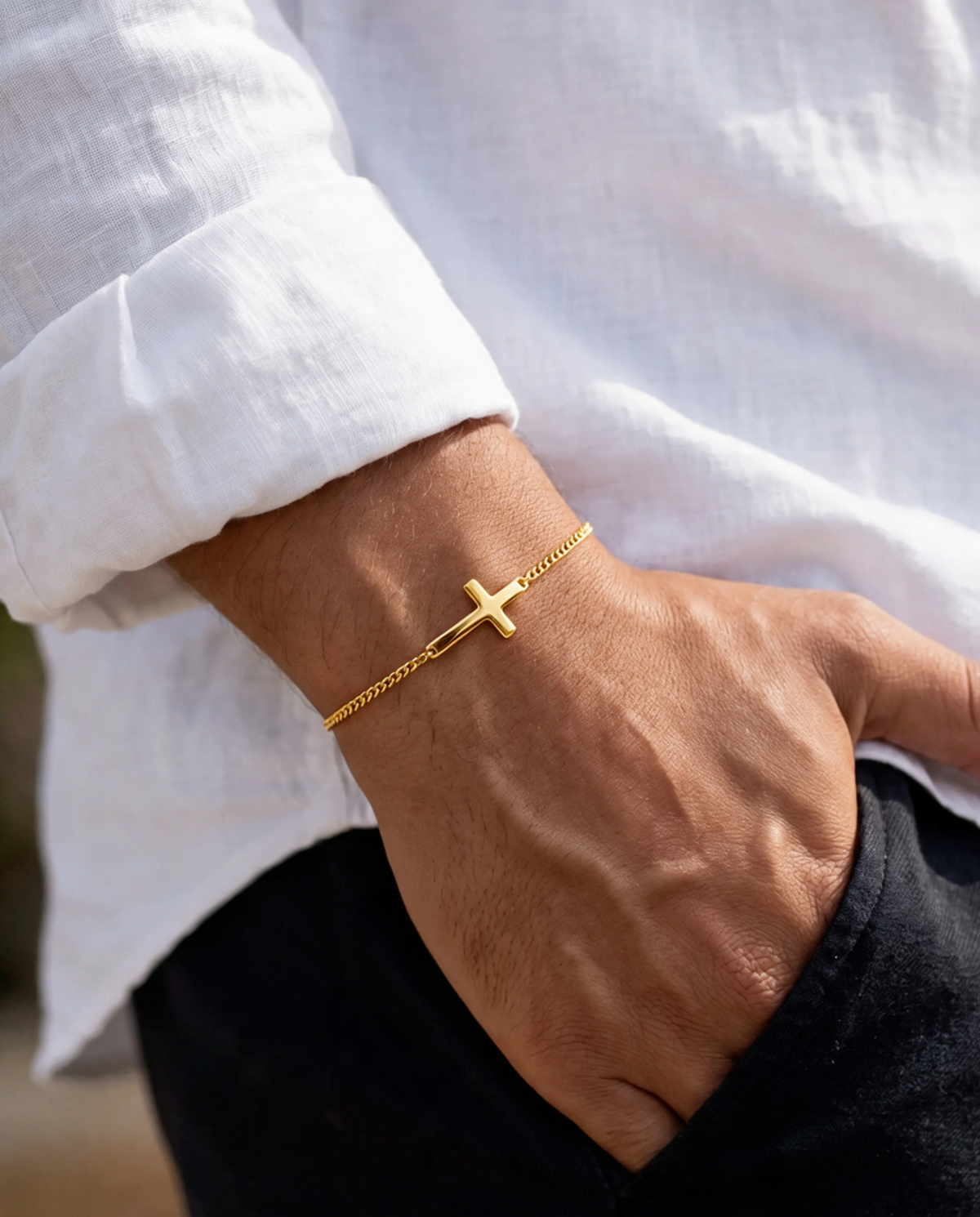 CROSS BRACELET - GOLD